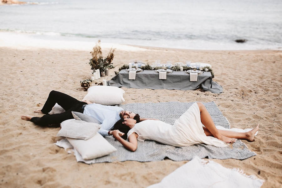 Ethereal-Barcelona-Beach-Wedding-Inspiration-23