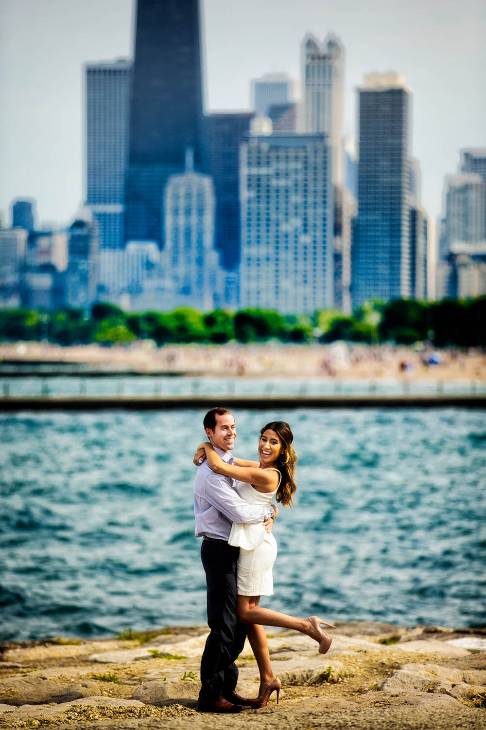 Lindsay-and-Kyle-Kevin-Weinstein-Junebug-Weddings-6
