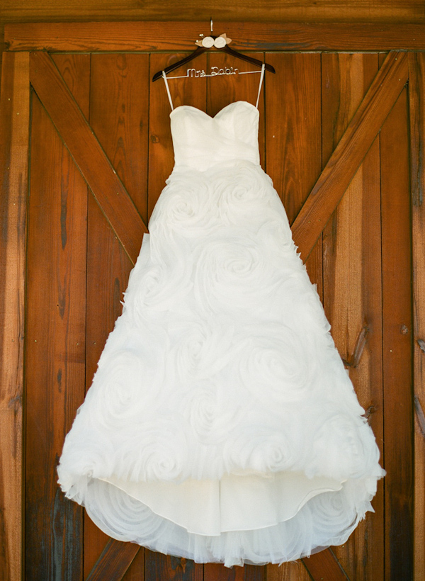 cheerful Texas wedding by Lavender Joy Weddings with photos by Taylor Lord Photography | via junebugweddings.com cheerful Texas wedding by Lavender Joy Weddings with photos by Taylor Lord Photography | via junebugweddings.com