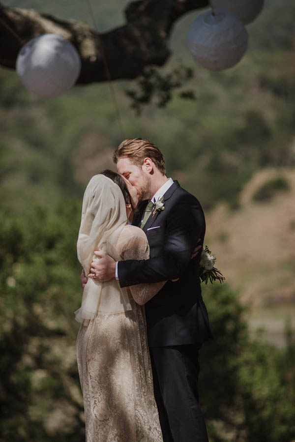 Laid-Back-California-Wedding-at-Home-Helena-and-Laurent-15