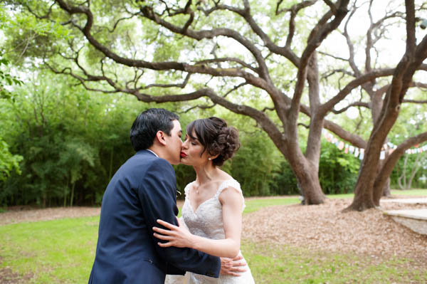 couple's first look kiss couple's first look kiss
