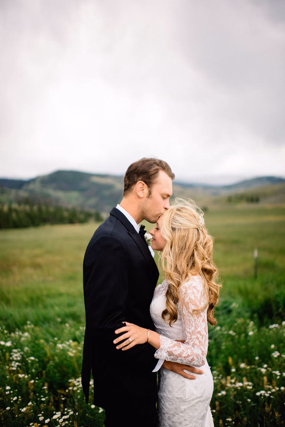 Elegant-Rustic-Wedding-at-Strawberry-Creek-Ranch-Danny-K-Photography-0030