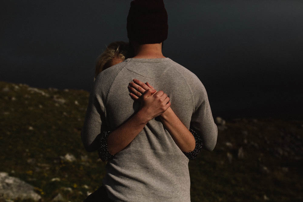 Windy-Anniversary-Session-Ireland-David-Olsthoorn (15 of 30)