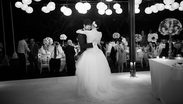 wedding in Bali at Alila Villas Uluwatu, photo by Marcus Bell of Studio Impressions | junebugweddings.com wedding in Bali at Alila Villas Uluwatu, photo by Marcus Bell of Studio Impressions | junebugweddings.com