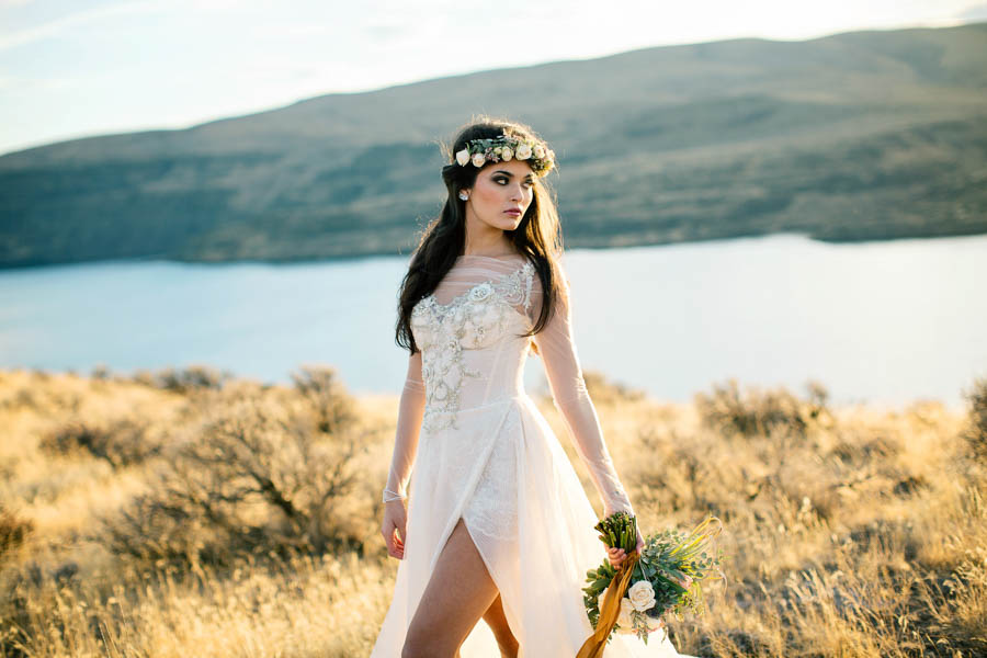 Dramatic-Galia-Lahav-Bridal-Looks-Betty-Elaine-Photography-13
