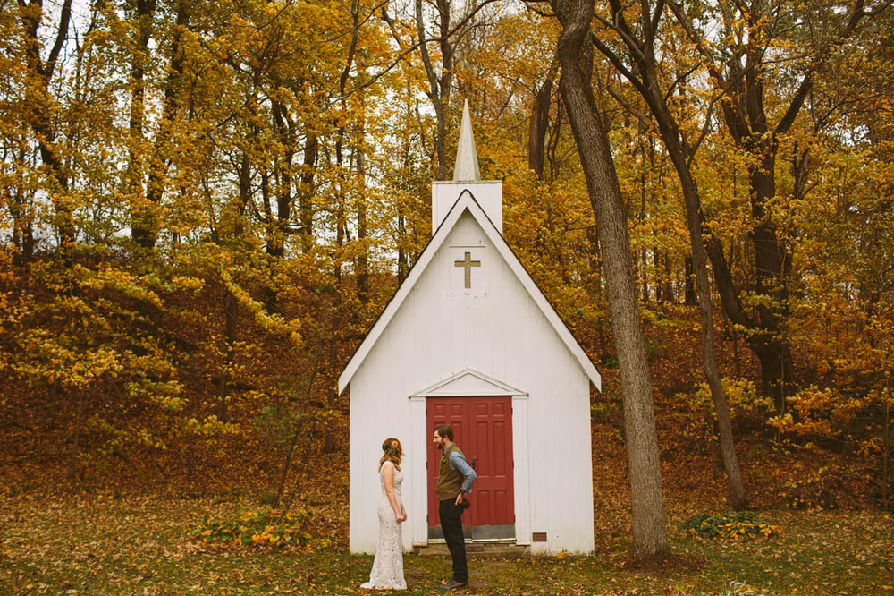 Cozy-Forest-Wedding-Rockmill-Brewery-Adam-Lowe-Photography (8 of 42)