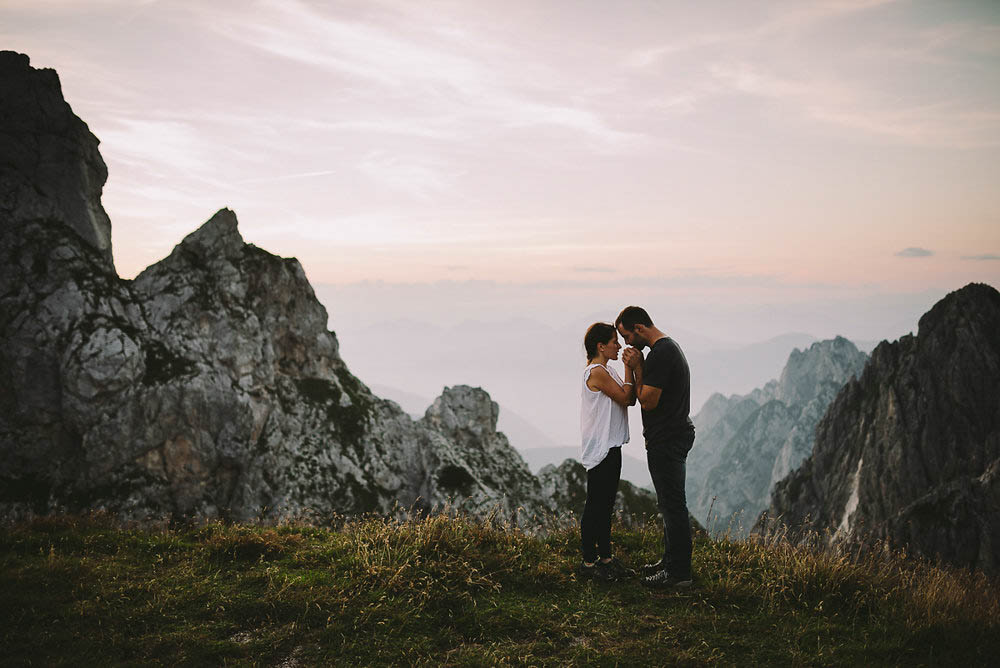 Adventurous-Engagement-Shoot-in-the-Julian-Alps (26 of 28)