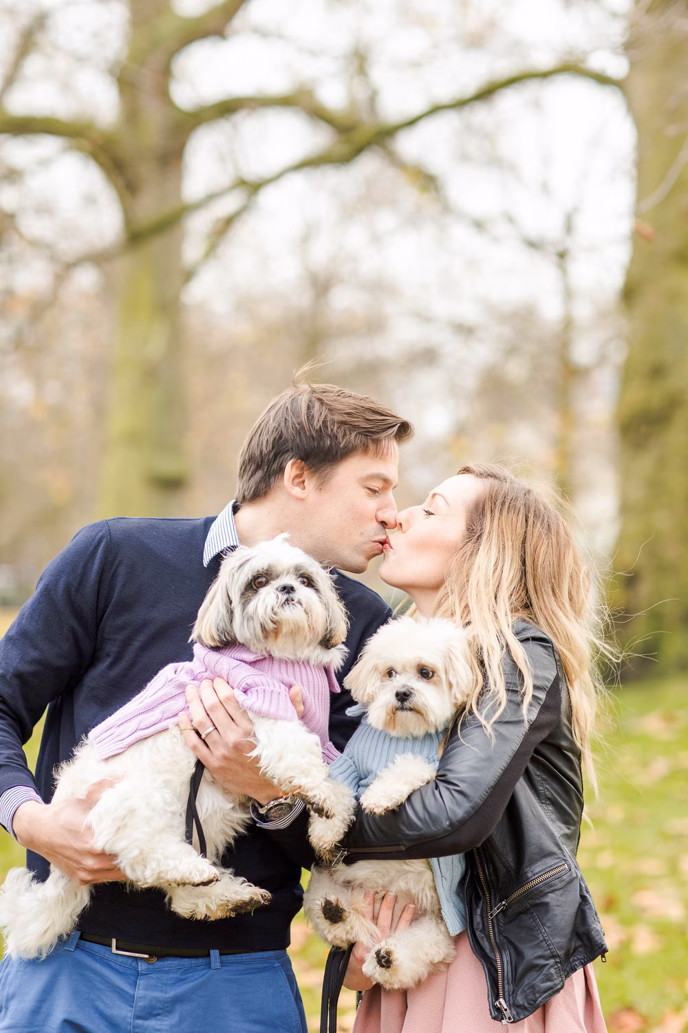 Sweet-Anniversary-Session-Streets-of-London-Marianne-Taylor (8 of 16)