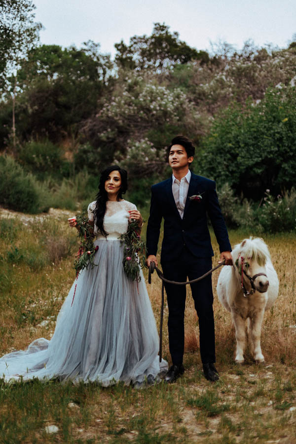 naturally-beautiful-pioneer-farms-wedding-in-warwick-new-york-1