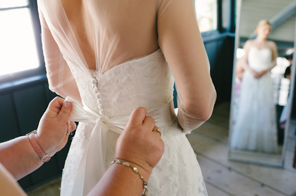 elegant Austrian bridal style with photos by Claire Morgan | via junebugweddings.com elegant Austrian bridal style with photos by Claire Morgan | via junebugweddings.com