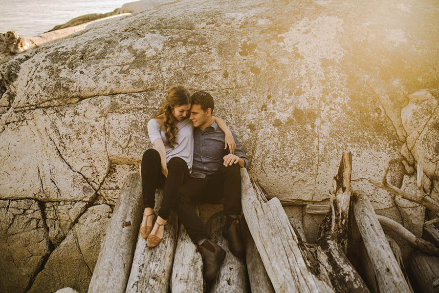 Laidback-Lighthouse-Park-Engagement-Photos-Mathias-Fast-126