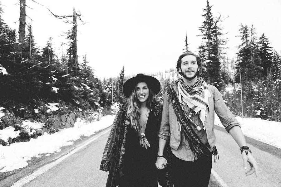 Snowy-Couple-Session-at-Mt-Baker-Alexandra-Celia-17