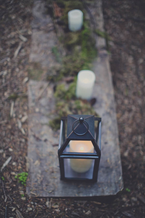 romantic camp wedding ceremony decor, photo by Terra Lange Photography | via junebugweddings.com romantic wedding ceremony latern decor