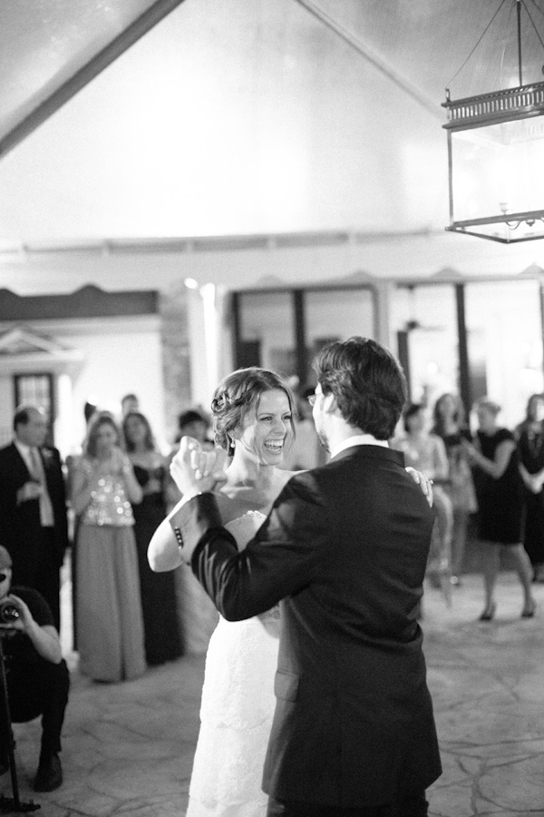wedding at Legare Waring House in Charleston, South Carolina, photo by Paige Winn Photo | via junebugweddings.com wedding at Legare Waring House in Charleston, South Carolina, photo by Paige Winn Photo | via junebugweddings.com