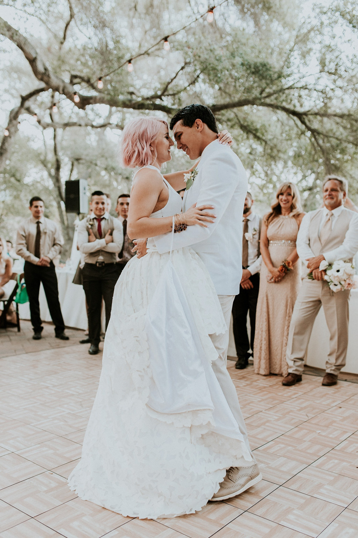 View More: http://jcguzmanphoto.pass.us/nicolejbweddings