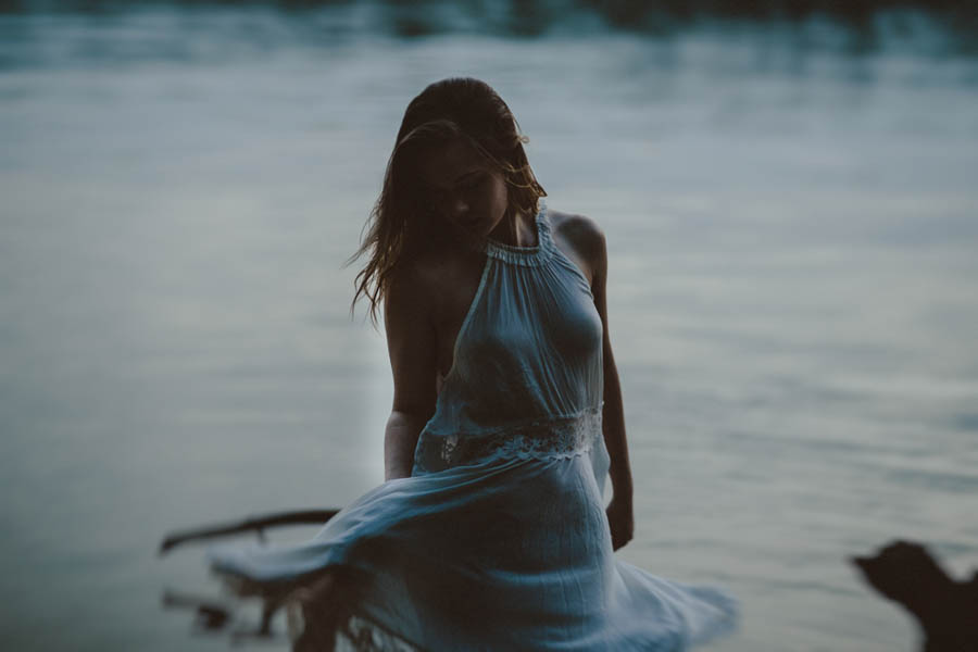 Artistic-Boudoir-Session-in-Ohio-The-Wayfarers-Photography (11 of 22)