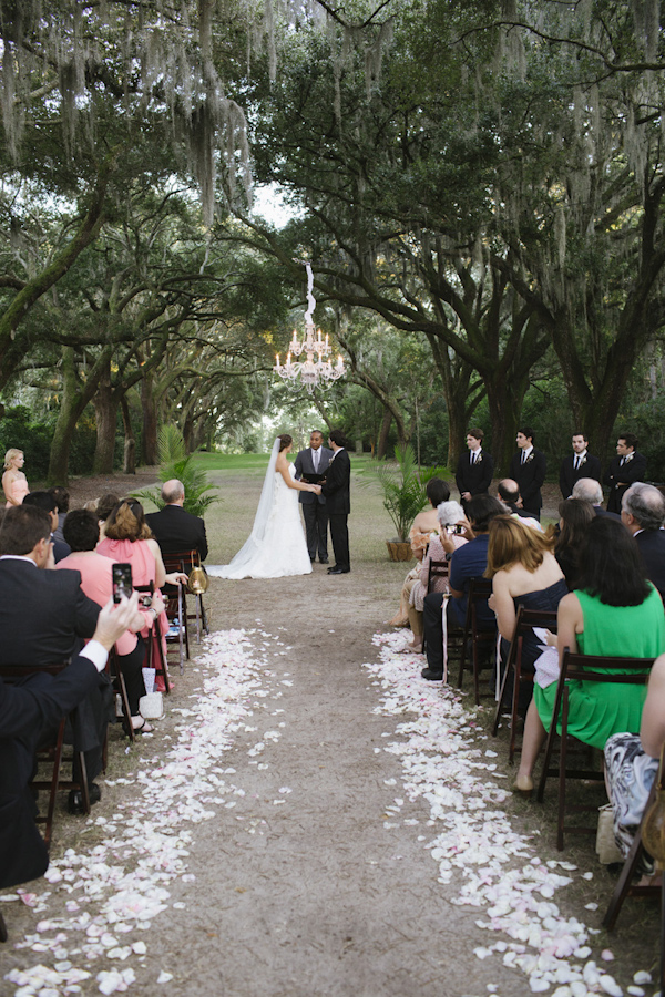 wedding at Legare Waring House in Charleston, South Carolina, photo by Paige Winn Photo | via junebugweddings.com wedding at Legare Waring House in Charleston, South Carolina, photo by Paige Winn Photo | via junebugweddings.com