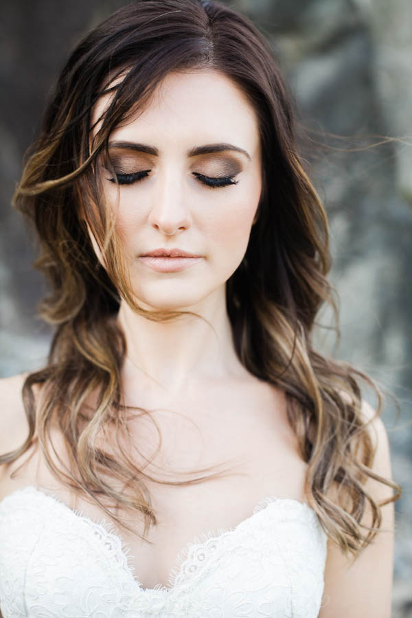 Romantic-Columbia-Gorge-Wedding-Inspiration-Angela-Shae (9 of 24)