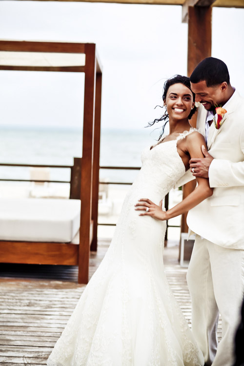 colorful tropical beach wedding at Excellence Playa Mujeres All-Inclusive Resort in Cancun, Mexico - photos by JAGstudios | via junebugweddings.com colorful tropical beach wedding at Excellence Playa Mujeres All-Inclusive Resort in Cancun, Mexico - photos by JAGstudios | via junebugweddings.com