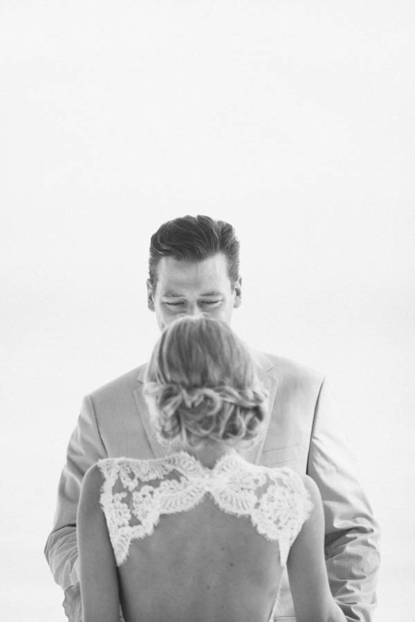 intimate beach wedding first look, photo by Chris Glenn | via junebugweddings.com intimate beach wedding first look, photo by Chris Glenn | via junebugweddings.com