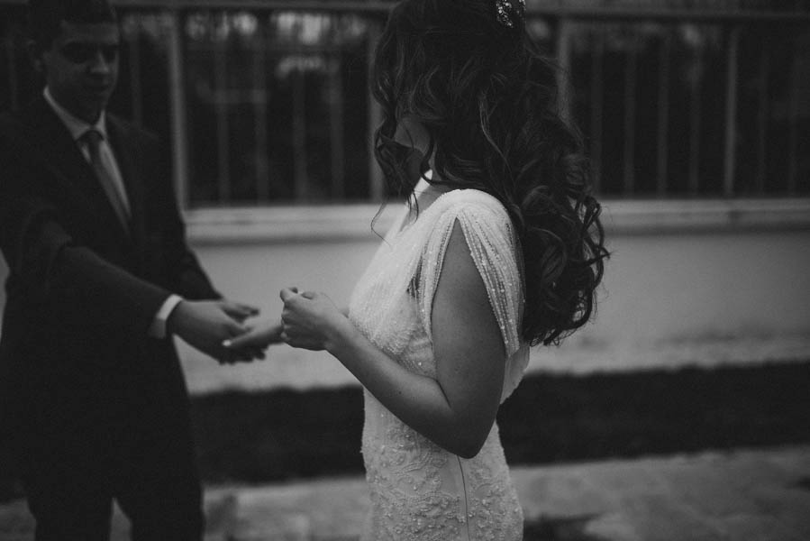 Romantic-Serbian-Wedding-Shoot-in-the-Botanical-Garden-5