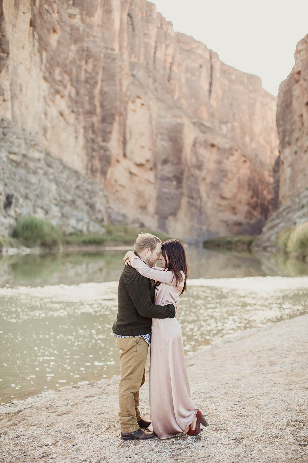 Desert-Engagement-Big-Bend-Shaun-Menary (16 of 25)