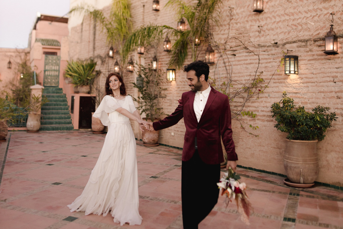 Minimal and Modern Moroccan Elopement | Junebug Weddings