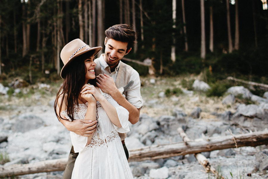 adventurous-austrian-lake-elopement-inspiration-14