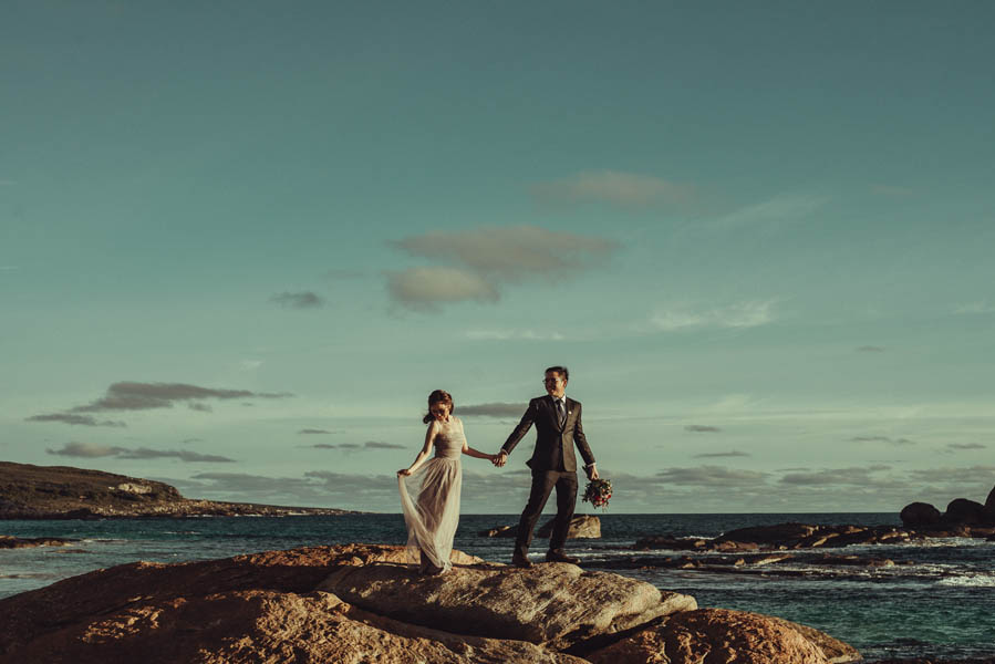 mind-blowingly-beautiful-destination-wedding-portraits-in-western-australia-9