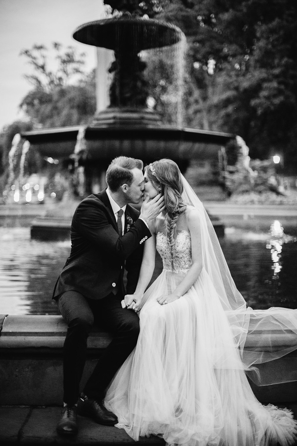 from-the-brooklyn-bridge-to-central-park-this-nyc-elopement-took-our-breath-away-24