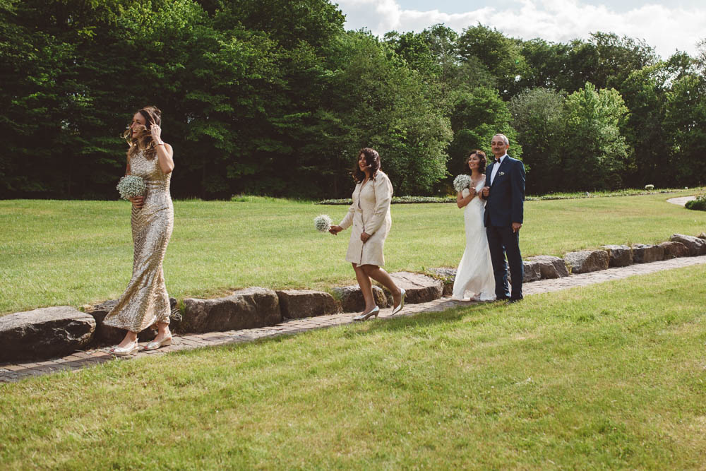 Ethereal-Polish-Wedding-at-Cegielnia-Rzucewo (11 of 24)