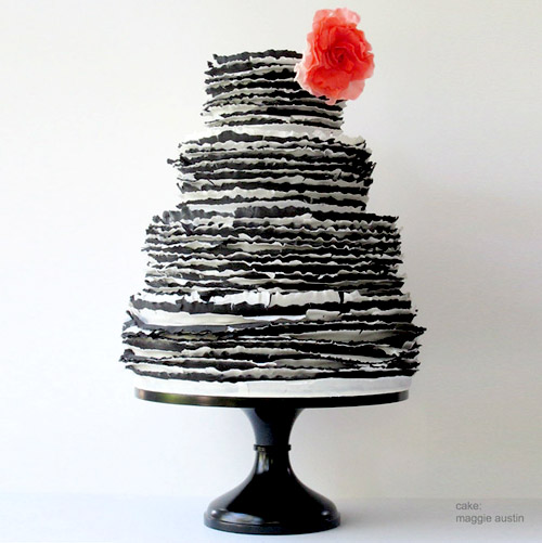 wedding cake stands in modern colors by Sarah's Stands | junebugweddings.com wedding cake stands in modern colors by Sarah's Stands | junebugweddings.com