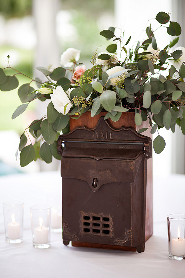 fun destination wedding at Casa China Blanca in Puerto Vallerta, Mexico - photo by Elizabeth Lloyd and Dave Getzschman | via junebugweddings.com fun destination wedding at Casa China Blanca in Puerto Vallerta, Mexico - photo by Elizabeth Lloyd and Dave Getzschman | via junebugweddings.com