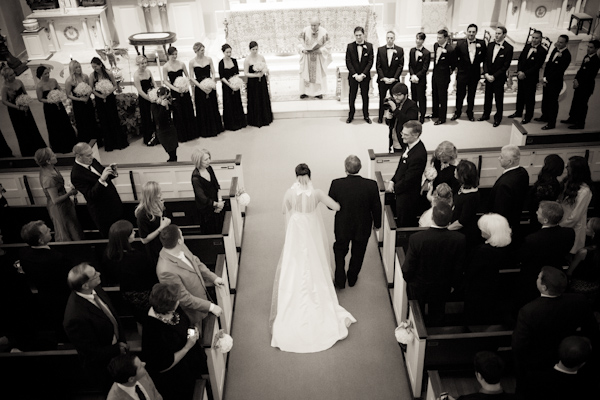 black, white, gold and silver New Year's Eve wedding, photos by Asya Photography | via junebugweddings.com black, white, gold and silver New Year's Eve wedding, photos by Asya Photography | via junebugweddings.com