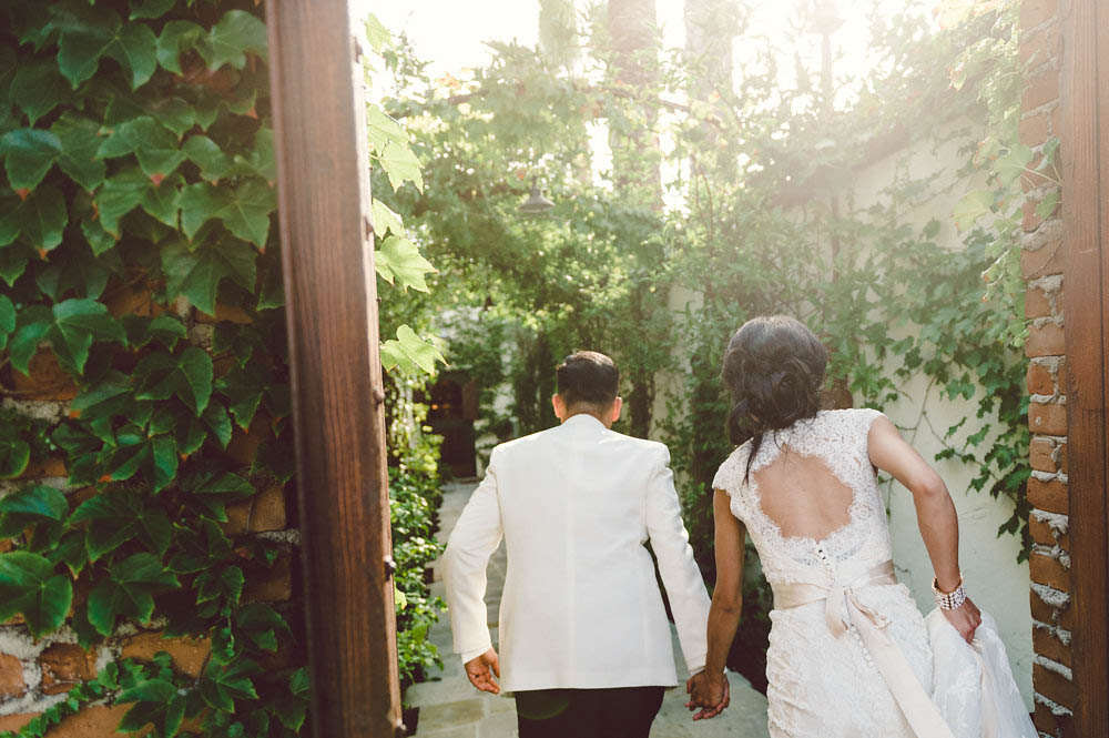 Classy-Emerald-and-Gold-Wedding-at-The-Villa-San-Juan-Capistrano (28 of 33)