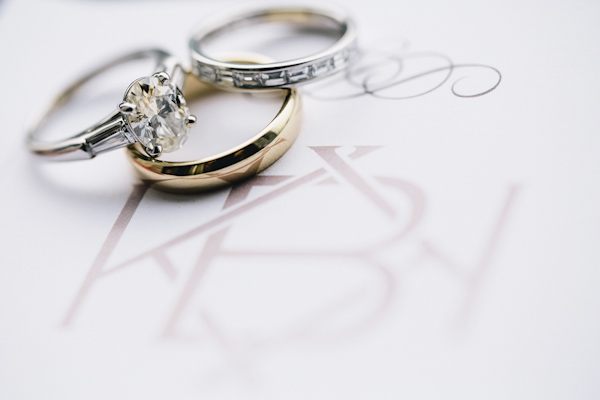 elegant garden wedding at Atlanta Botanical Garden in Atlanta, Georgia, photos by Atlanta wedding photographer Vue Photography | via junebugweddings.com elegant garden wedding at Atlanta Botanical Garden in Atlanta, Georgia, photos by Atlanta wedding photographer Vue Photography | via junebugweddings.com