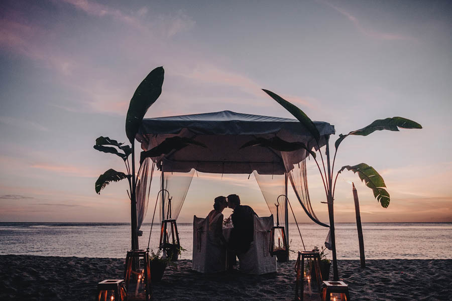 This-St-Lucia-Elopement-Brilliantly-Mixes-Luxury-and-Minimalism-Matt-Lien-37
