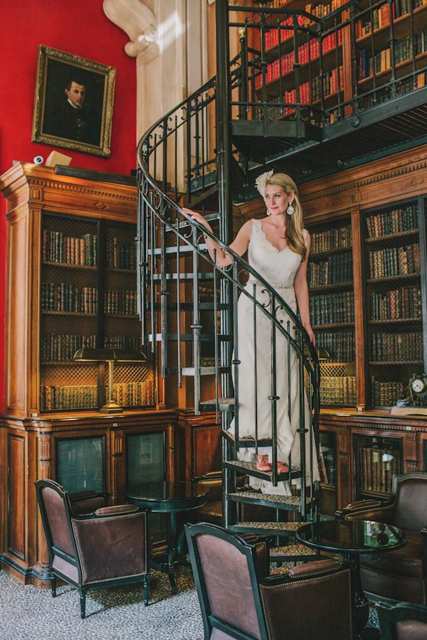 intimate destination wedding in Paris, photo by Ophelia and Romeo Photographers | via junebugweddings.com intimate destination wedding in Paris, photo by Ophelia and Romeo Photographers | via junebugweddings.com