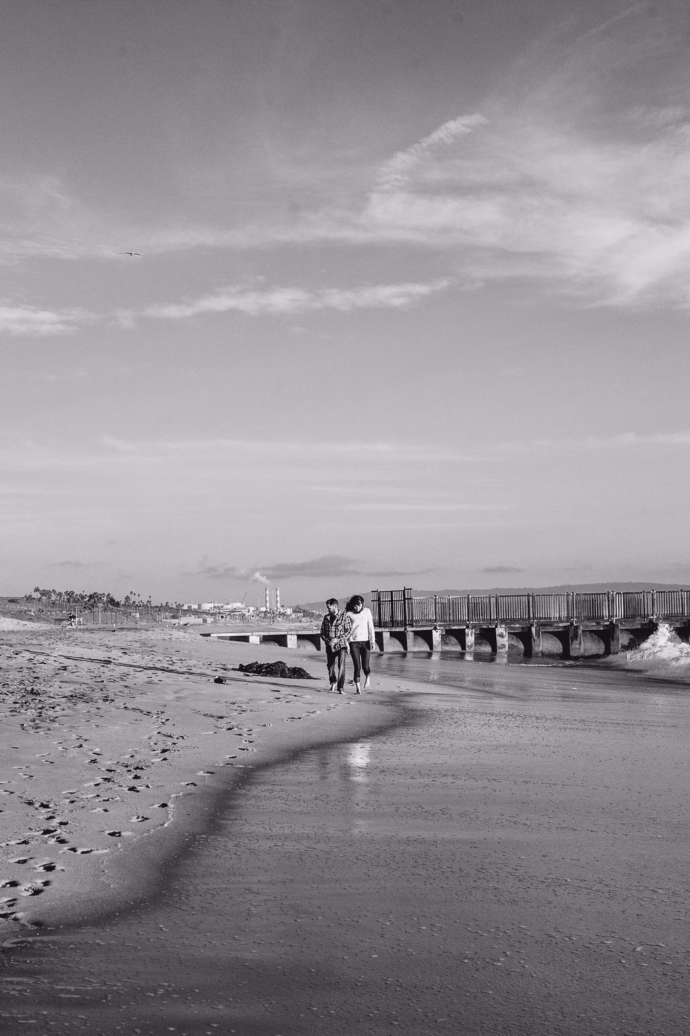 Cozy-Beach-Engagement-23