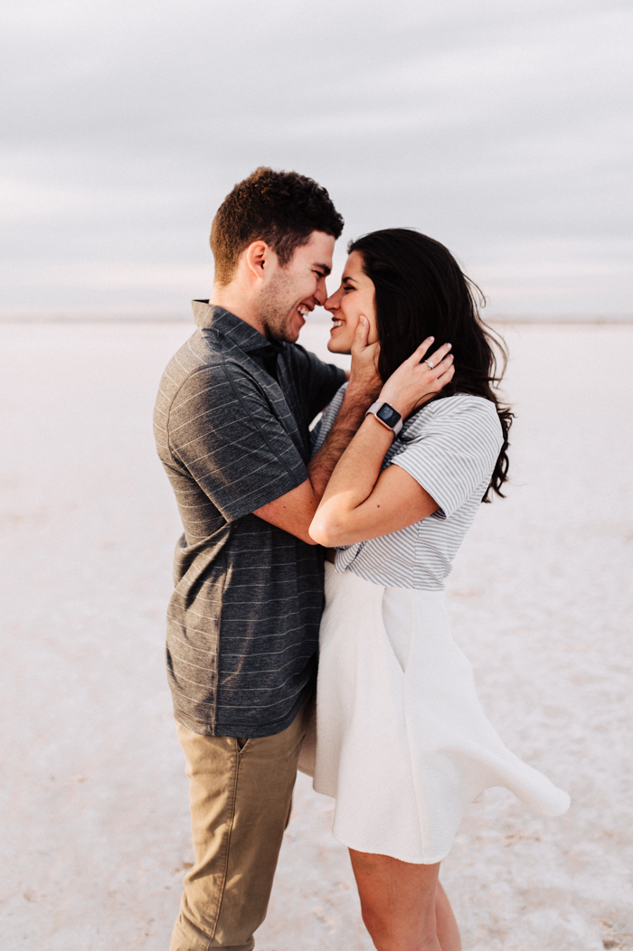 this-adorable-oklahoma-engagement-shows-off-the-states-unique-state-parks-21