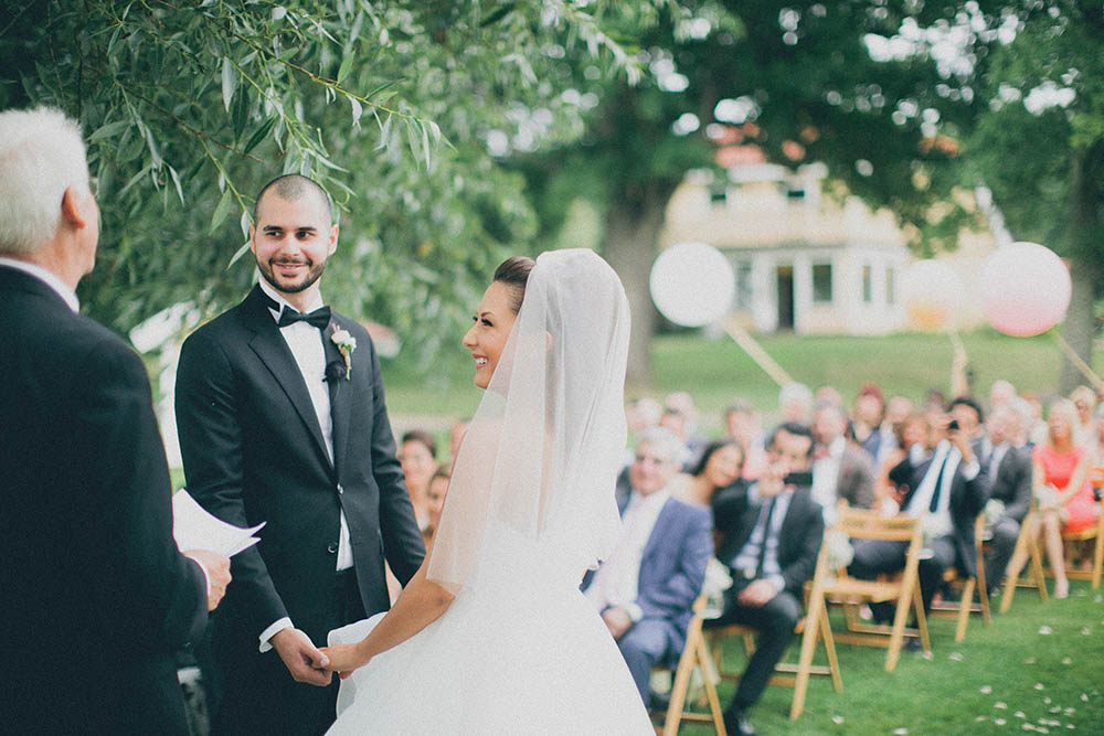 Sweet-Swedish-Wedding-in-the-Countryside-Stina-Kase-Photography (23 of 33)