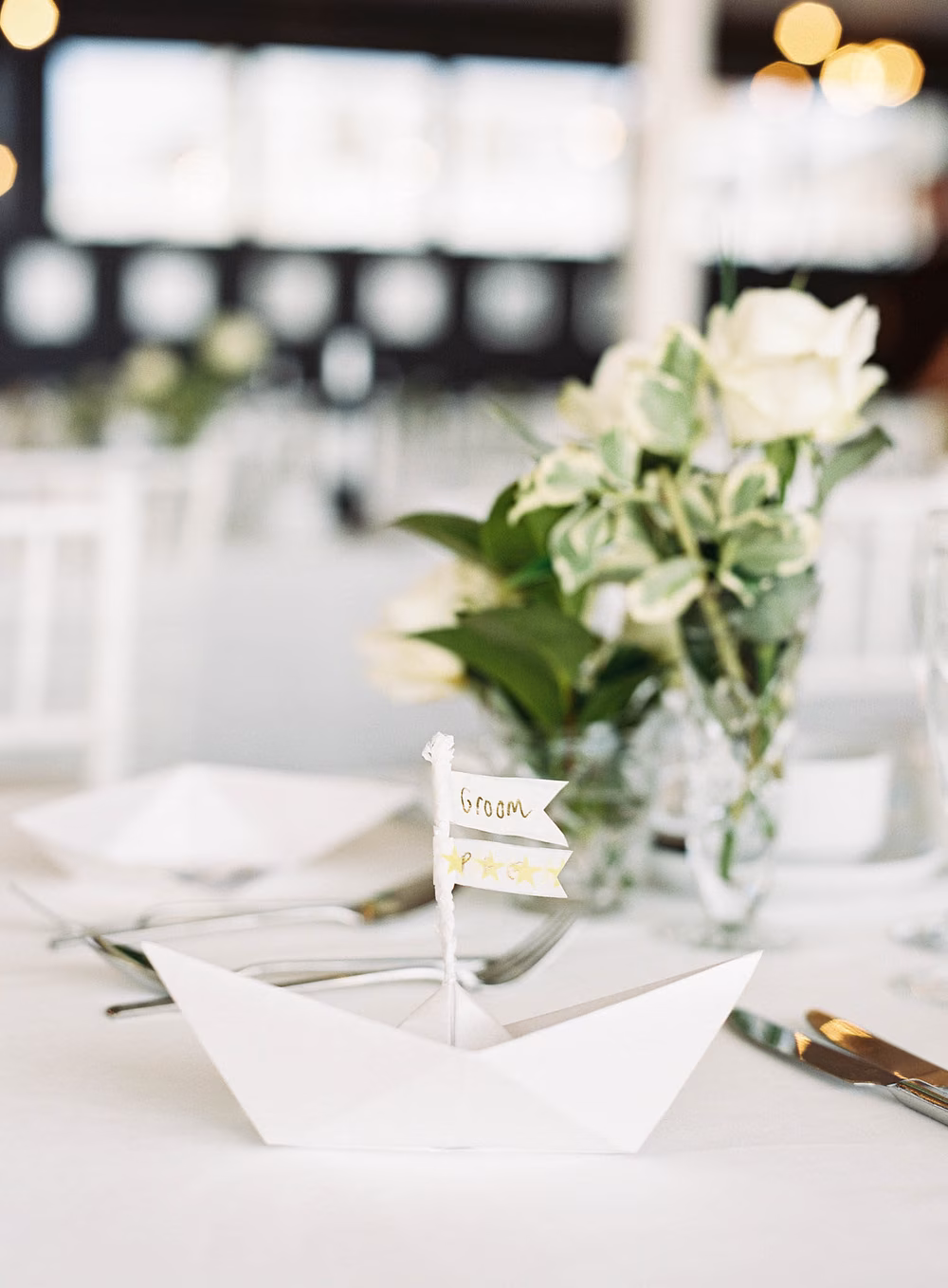 Gold-White-Wedding-De-La-Warr-Pavilion-Ann-Kathrin-Koch (26 of 28)