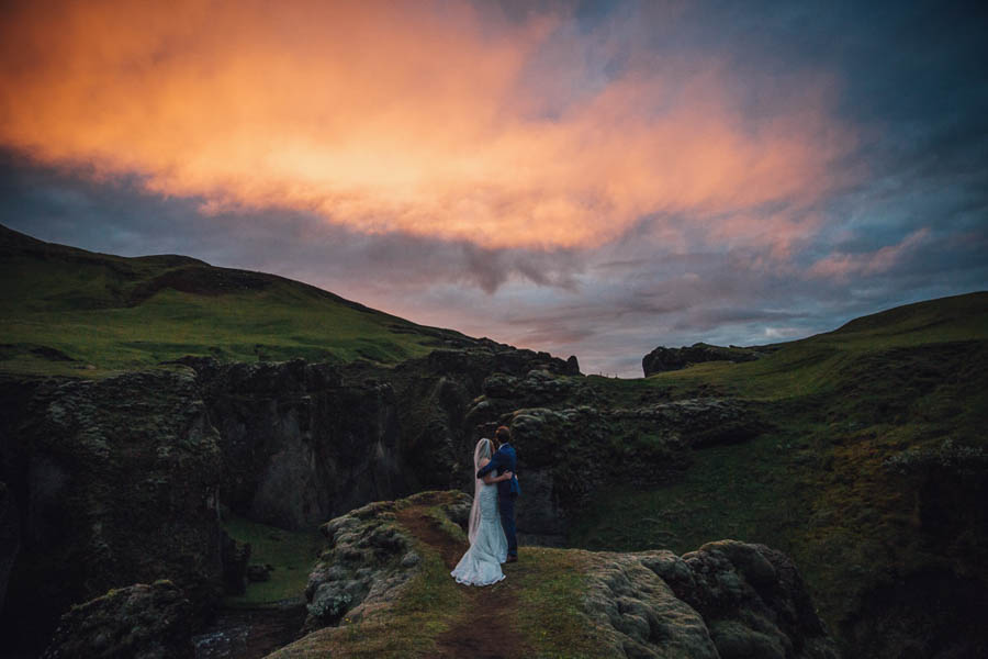 Boldly-Romantic-Icelandic-Elopement-in-the-Fjaorargljufur-Canyon-Nicole-Ashley-Photography-28
