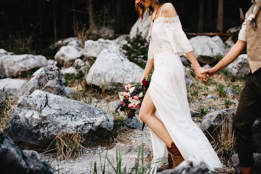 adventurous-austrian-lake-elopement-inspiration-15