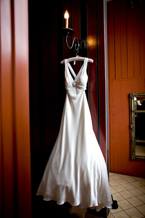 Wedding Dress Hangers...The Secret to a Great Wedding Dress Photo!