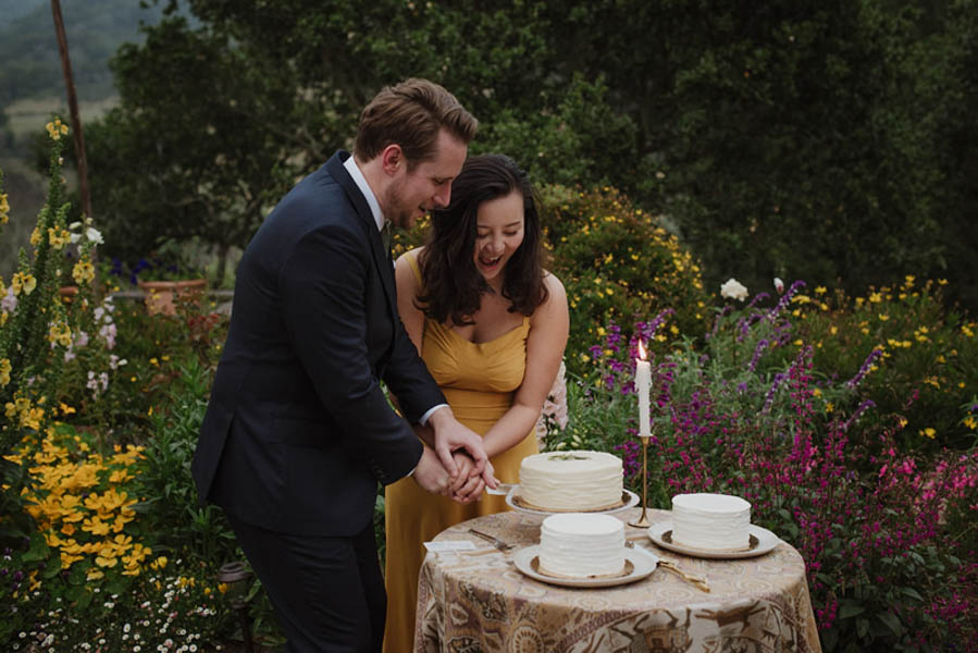 Laid-Back-California-Wedding-at-Home-Helena-and-Laurent-30