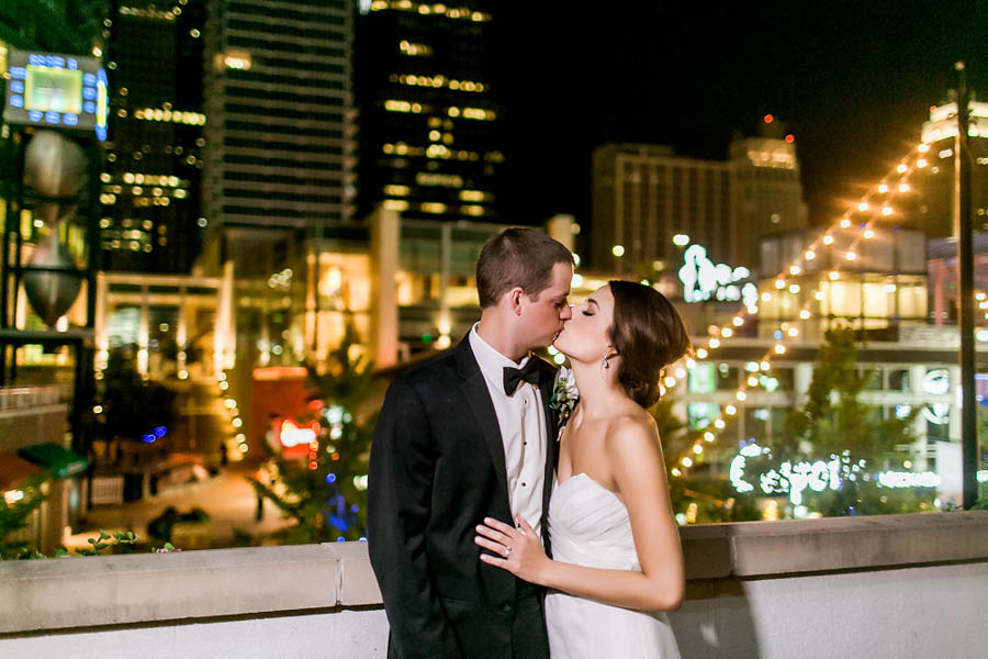 Timelessly-Romantic-Kansas-City-Wedding-Catherine-Rhodes-Photography-31