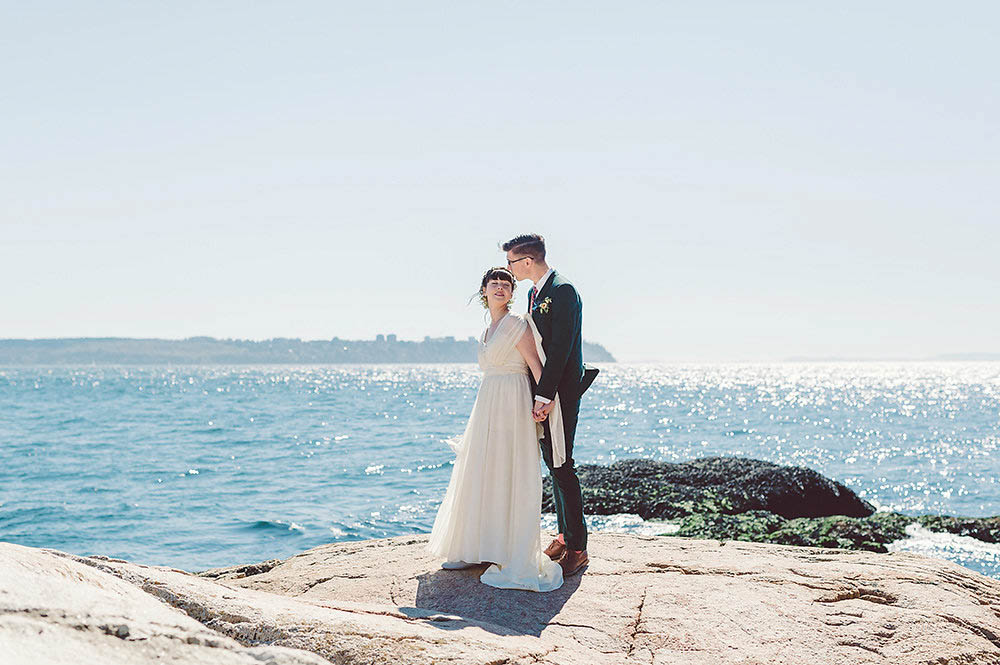 Earthy-West-Coast-Wedding-at-Stanley-Park (4 of 31)