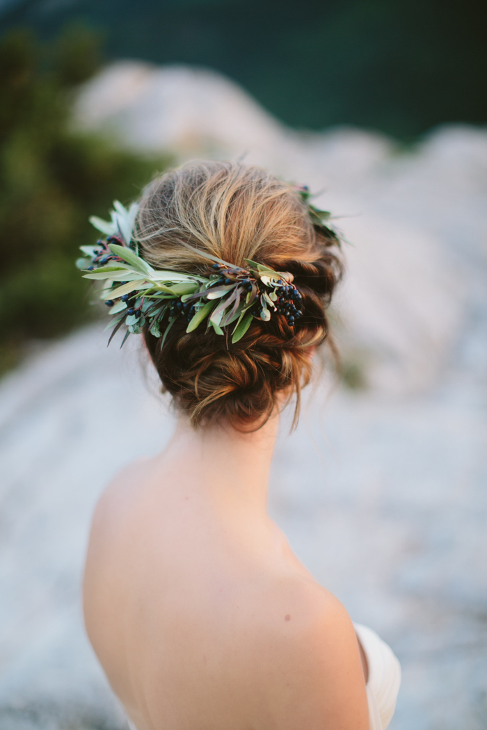 ntimate-mountaintop-wedding-inspiration-at-waterton-lakes-national-park-13