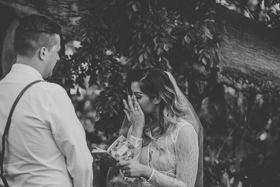 Nautical-Maine-Wedding-Inspiration-at-Bangs-Island-Mussels-Barge-21
